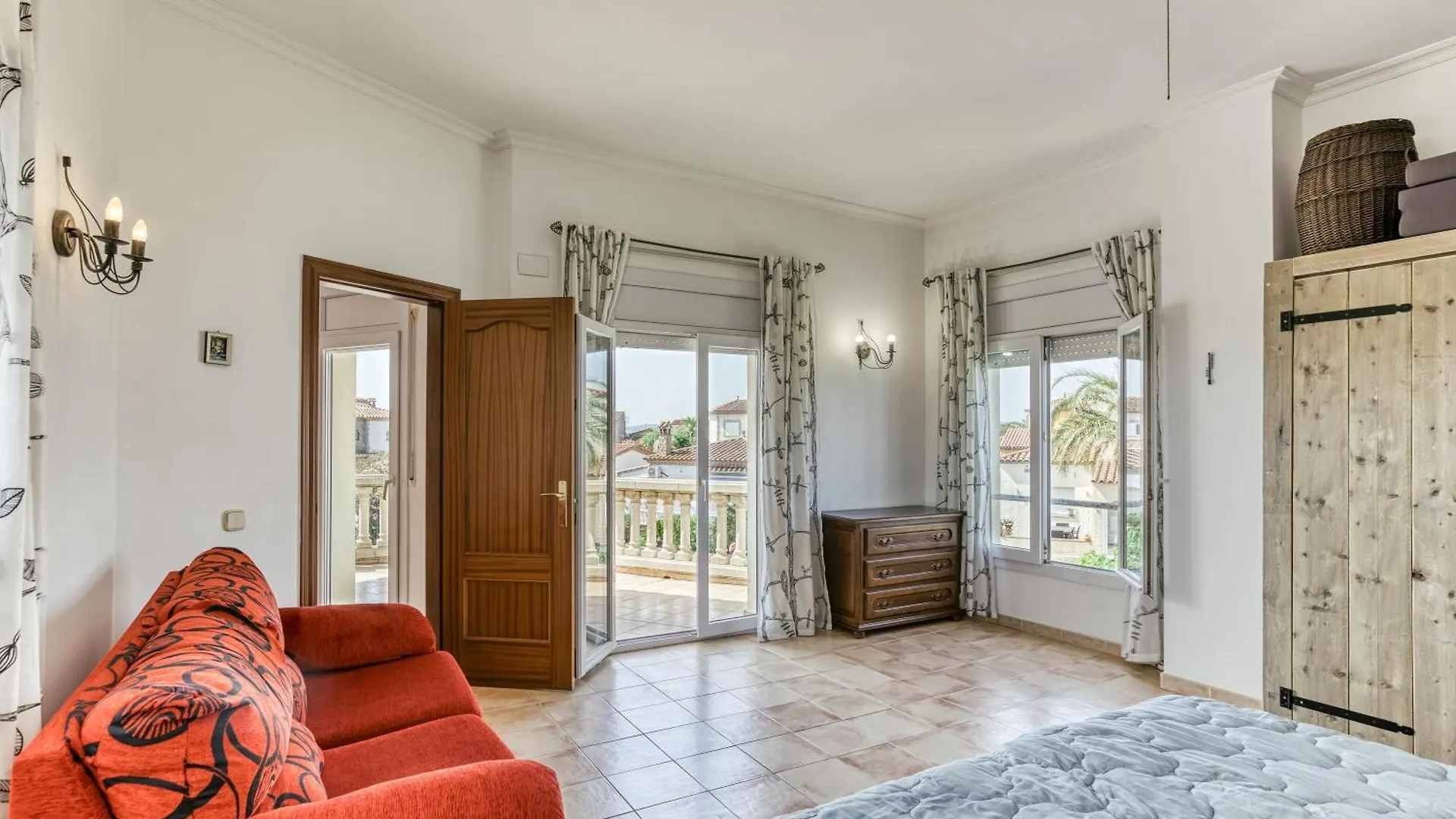 Villa Flores Vilacolum
